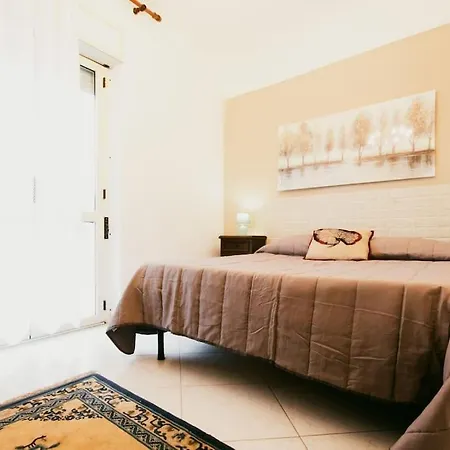 Free Parking - All'ombra Dell'eremo Apartment