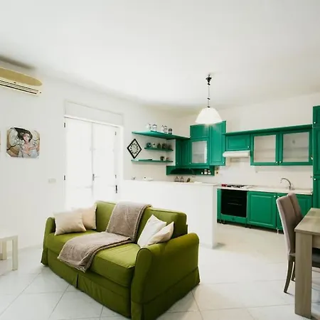 Free Parking - All'ombra Dell'eremo Apartment *